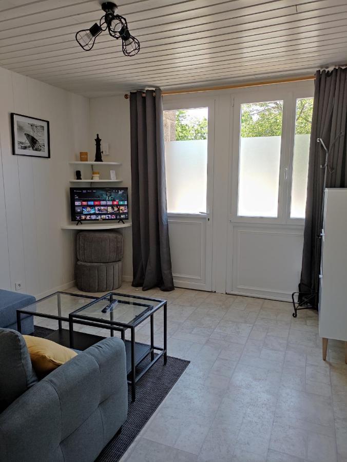 Apartamento L'Entre-Temps Chambretaud Exterior foto